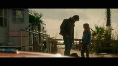 -(JAKE SIGHS)
-Why'd Uncle Max fire you? - Geostorm