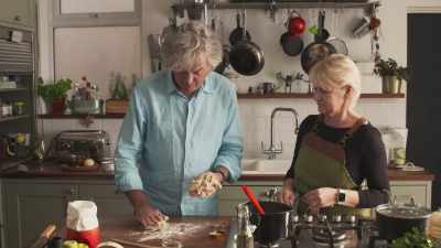 [James] Think how much harder
this is to do - James May: Oh Cook!