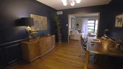 -[Jamie] Ah!
-[Kim laughs] - Why the Heck Did I Buy This House?