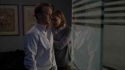 Jamie.
Get out. - The Killing