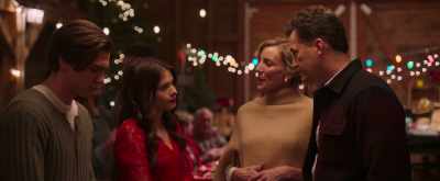 Jamie, I think you better
get back to being a hostess. - The Last Champion