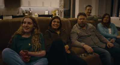 - Jamie!
[Sammy laughs] - The Great Turkey Town Miracle