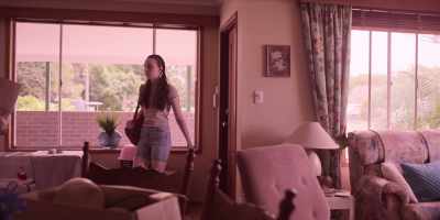 Jamie, why don't you
go into my bedroom - Joe vs Carole