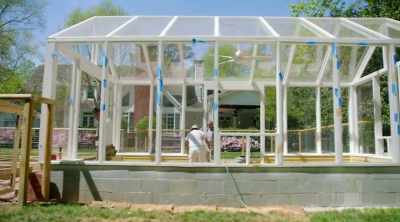 [Jamila] The solarium
is almost finished - Homegrown