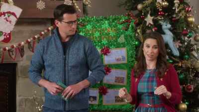 [jane clears throat] - Haul Out the Holly: Lit Up