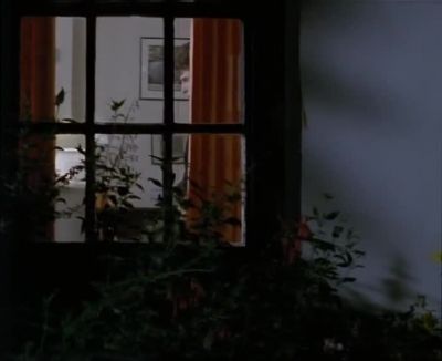 JANE: John, is that you?
- Yeah. - Inspector Morse