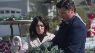 Jared, take time to
think about the moment, - Haul Out the Holly: Lit Up