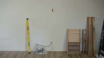 [Jasmine] I've been
working in this living room - Help! I Wrecked My House