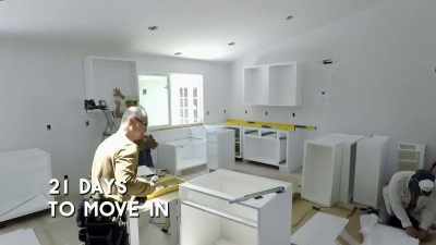 [Jasmine] The cabinets
are going in, - Help! I Wrecked My House