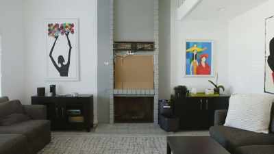 [Jasmine] This family room.
This is a great space. - Help! I Wrecked My House