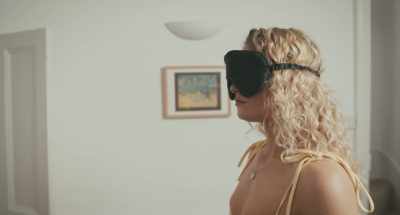- Jasmine,
you will now be kissed - Dirty Games