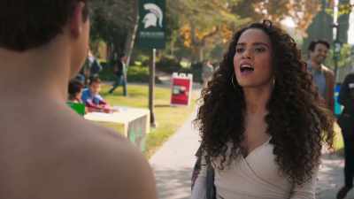 Jason, I'm breaking up with you. - American Pie Presents: Girls' Rules