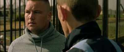 Jay, come on quick, it's Cobbie! - Cardboard Gangsters