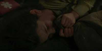 ‐Jay, if you move, I'll kill her.
‐[crying] - No Exit