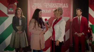 Jaydene, what was the
inspiration for this idea? - Ms. Christmas Comes to Town