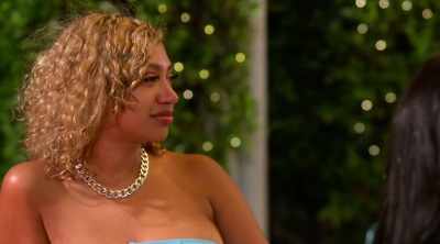 Jaylenn doesn't have a lot of,
like, really, really, - Sweet Life: Los Angeles