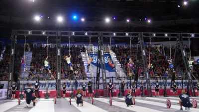 Je ne pourrai pas le joindre." - The Redeemed and the Dominant: Fittest on Earth