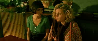 - Je vous laisse réfléchir. - Amélie