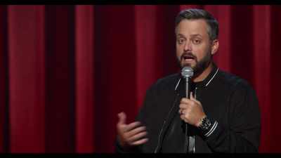 Je vous transmets un message
que vous n'entendrez pas ailleurs, - Nate Bargatze: The Tennessee Kid