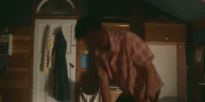 Otis, open the door, please! - Sex Education