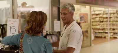 - Jean, is that you? Jean?
- Oh! - Frayed