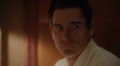 [Jean] What do you think you're doing? - Gypsy