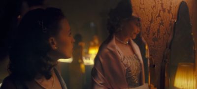 Jeanne, go back to your friends. - A Very British Scandal