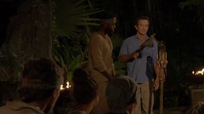 >> Jeff: DAVIE, THE TRIBE HAS
SPOKEN. - Survivor