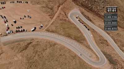 Jeff needs to make up a
few seconds to beat Donner. - Pike's Peak: On The Edge