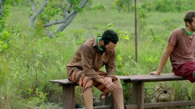 Jeff: wow,what is going on with that? - Survivor