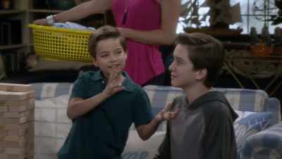 Jengaaa, Jackson. Jackson, Jengaaa. - Fuller House