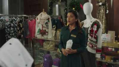 Jennifer, because of
the storm, - Christmas 9 to 5
