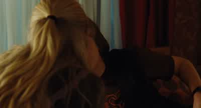 Jennifer's here. - Jennifer's Body