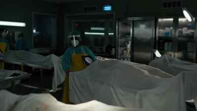 Jenny: So, our
autopsies found nothing. - Coroner