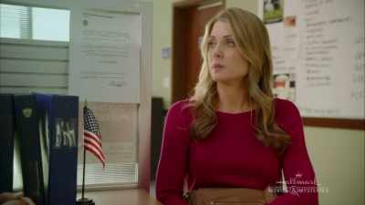 [Jenny] This isn't the way we go to the next open house. - Ruby Herring Mysteries: Her Last Breath
