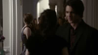 Jer. You ready? Uh, just a second. - The Vampire Diaries