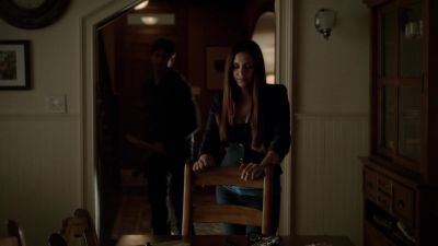 Jeremy, it's over. - The Vampire Diaries