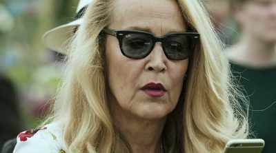 Jerry Hall is very upset.
She's in almost a panic. - The Murdochs: Empire of Influence