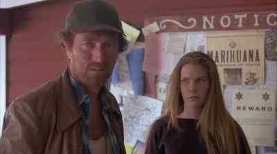 - Jerry, manners. - Ticks