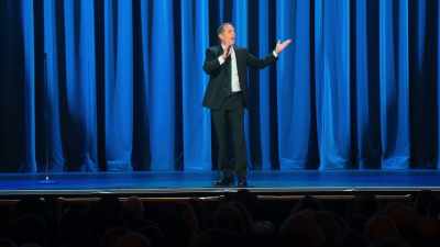 "Jerry, we went to a great restaurant
last night. - Jerry Seinfeld: 23 Hours to Kill