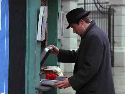Jerry, what are you doing? - Lois & Clark: The New Adventures of Superman