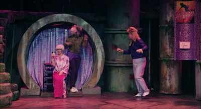 - Jes, and she say, she coming for you! - The Toxic Avenger: The Musical
