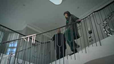Jess just spoke
to Gulliver Bauer. - The Chelsea Detective