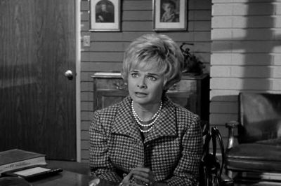 Jesse, I'm frightened! - Perry Mason