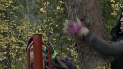 JESSI: I'm constantly
worried about him, - Life Below Zero: Next Generation
