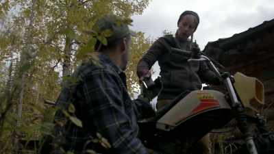 JESSI: Um, I figured you
should probably take a walkie - Life Below Zero: Next Generation