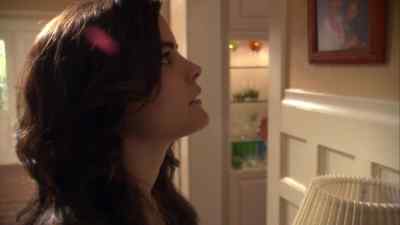 Jessi, would you mind
setting the table for me? - Kyle XY