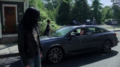Jessica. Be nice. - Marvel's Jessica Jones