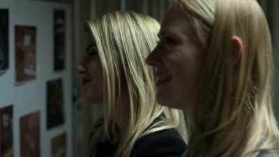 - Jessica is the fire.
- [both chuckle] - Marvel's The Defenders