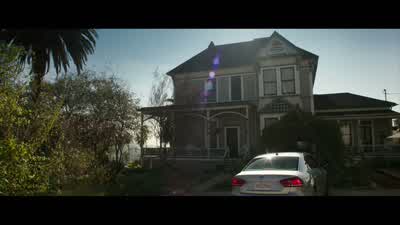 Jessica, we are home. - Insidious: Chapter 2